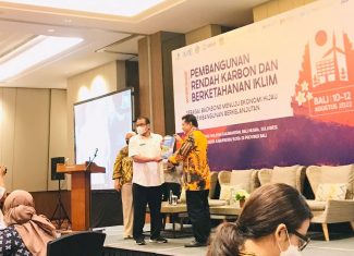 Workshop “Pembangunan Rendah Karbon dan Berketahanan Iklim” yang di laksanakan di Badung, Bali.