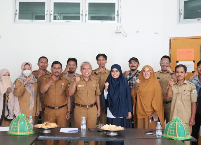 DLH Prov. Sulbar menggelar Rapat koordinasi terkait penanganan sampah di Pesisir Pantai Arteri Mamuju