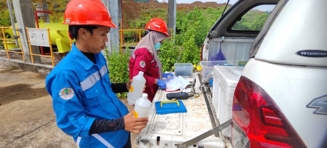 KEGIATAN SAMPLING AIR LIMBAH PT.REKIND DAYA MAMUJU OLEH UPTD LABORATORIUM LINGKUNGAN DINAS LINGKUNGAN HIDUP PROV. SULBAR