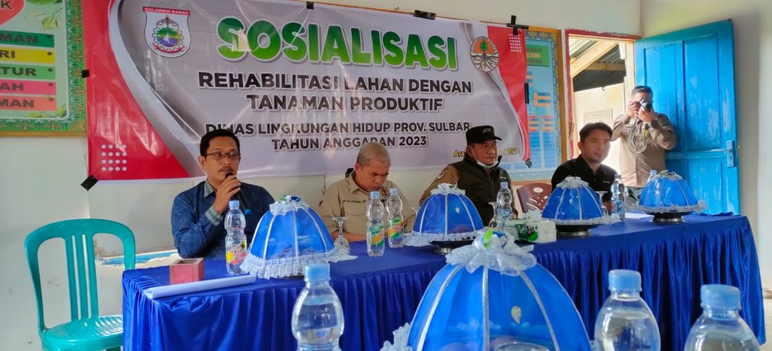 SOSIALISASI REHABILITASI LAHAN DENGAN TANAMAN PRODUKTIF