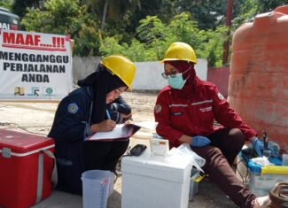 KEGIATAN SAMPLING OLEH UPTD LABORATORIUM LINGKUNGAN DINAS LINGKUNGAN HIDUP PROV. SULBAR